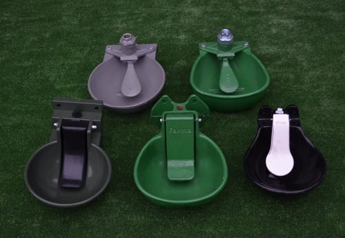 KRAMP poidło miskowe żeliwne zielone dla bydła i koni - obrazek 5